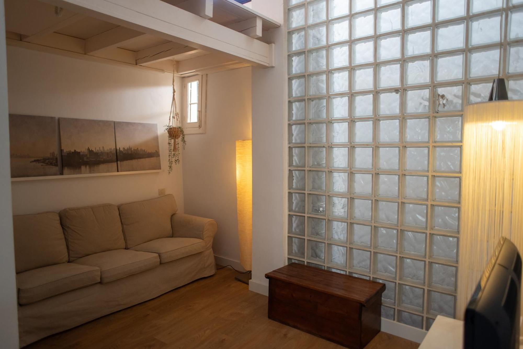 Cozy & Quiet Apartment In The Center Málaga Exteriör bild