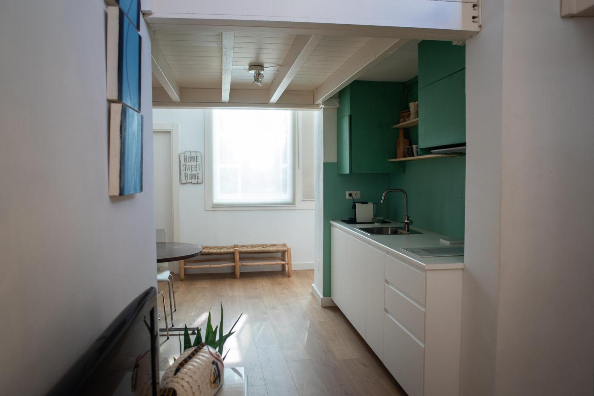 Cozy & Quiet Apartment In The Center Málaga Exteriör bild