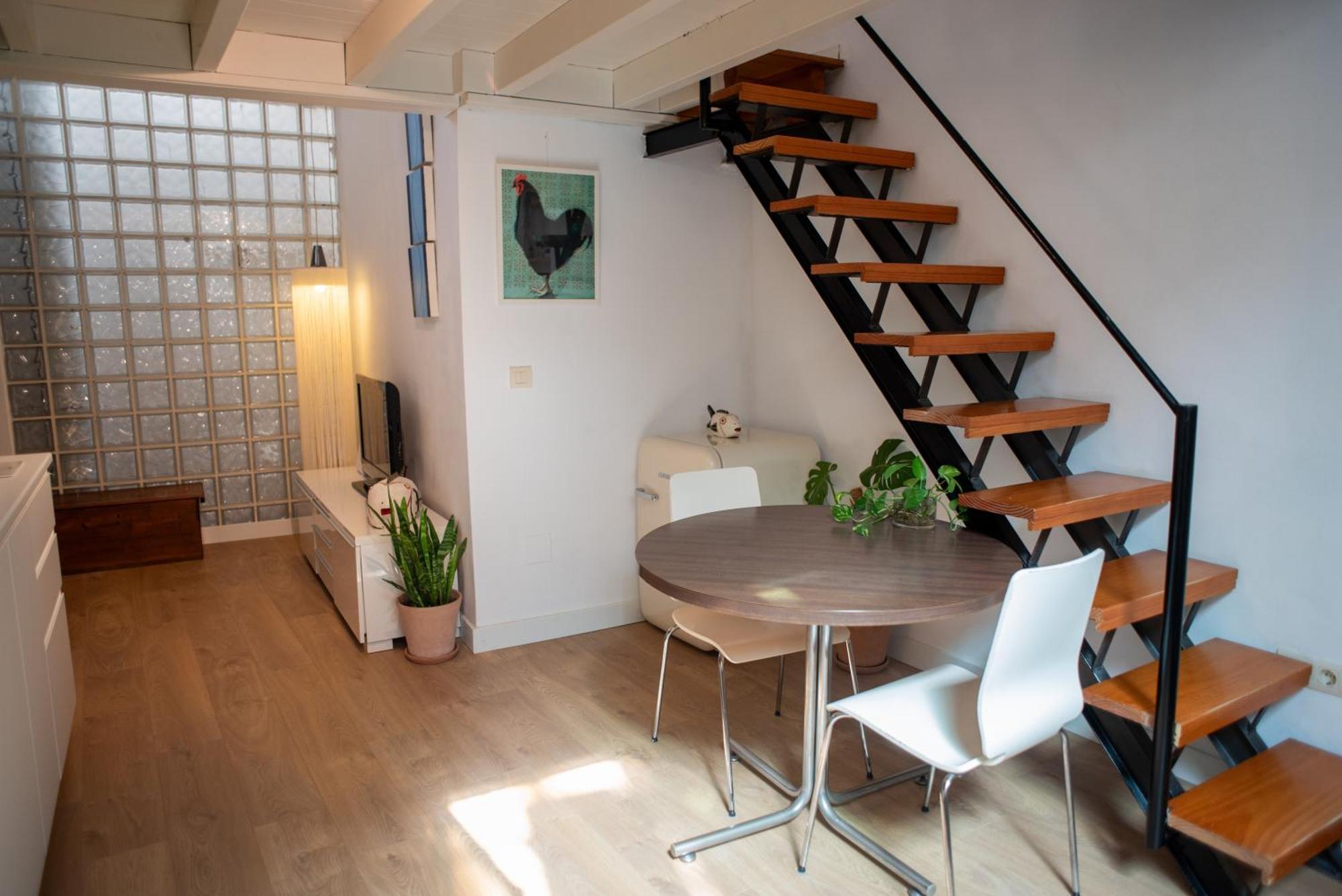Cozy & Quiet Apartment In The Center Málaga Exteriör bild